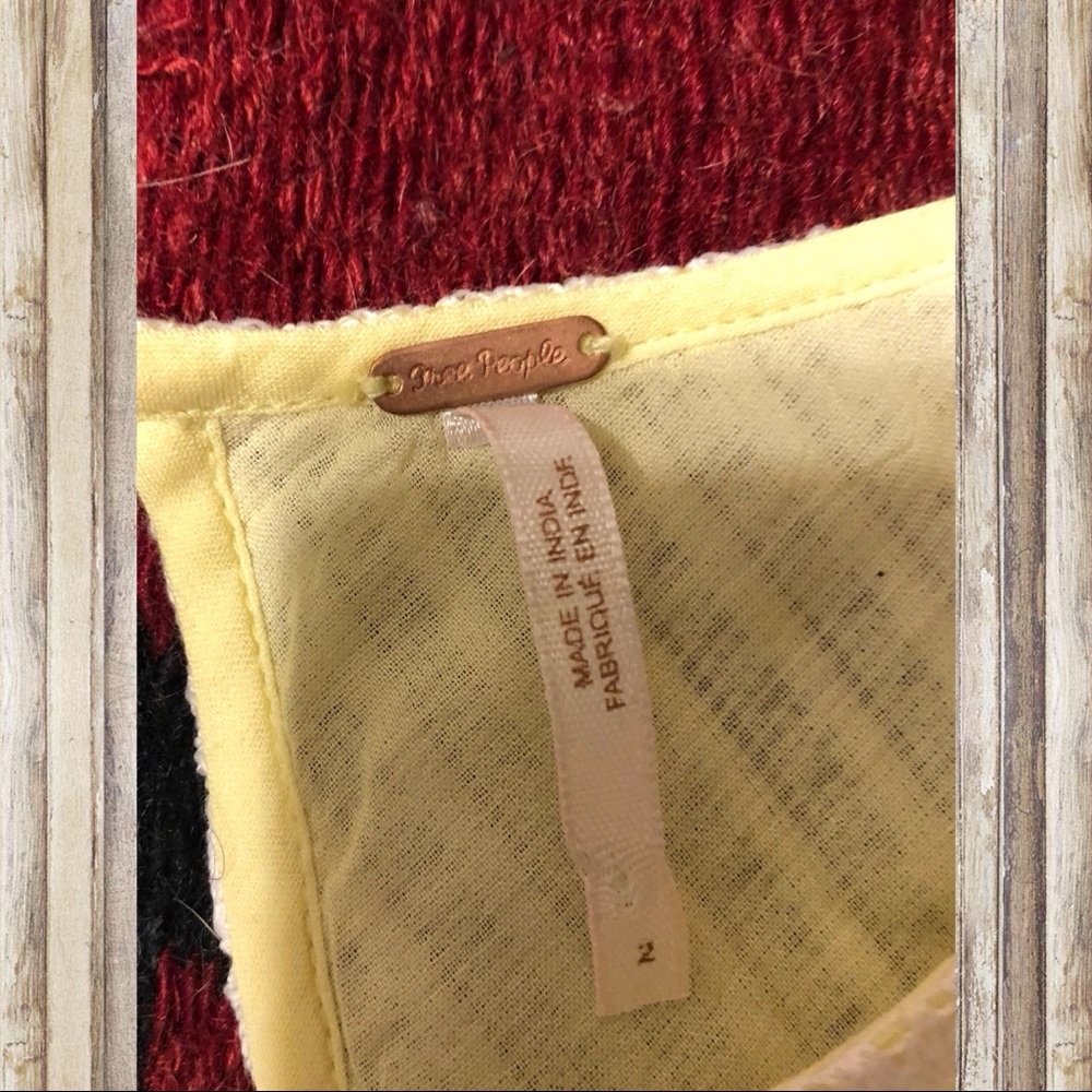 Free People lace dress w ylw lining : size 2 - Picture 4 of 5